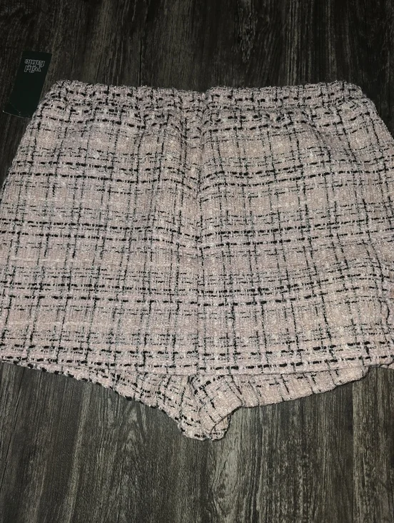 Wild Fable Pink Tweed Mini Skirt/Shorts with Fringed Pockets Small - Picture 3 of 7